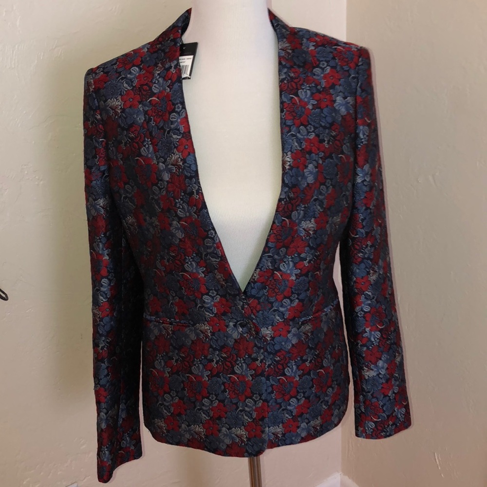 Embroidered blazer